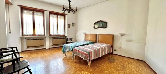 4 bedrooms Villa in Avigliana, Italy No. 52367 33