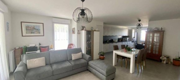 Apartamento de 2 dormitorios en Avignon, France No. 360936 6