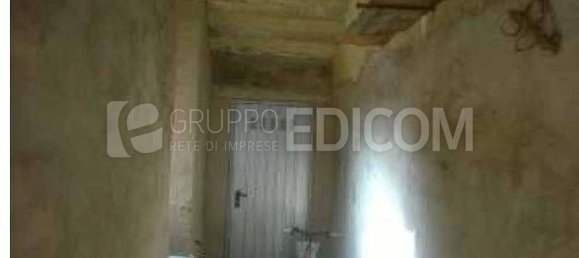 Квартира с 3 комнатами в Мерате, Италия № 71282 3