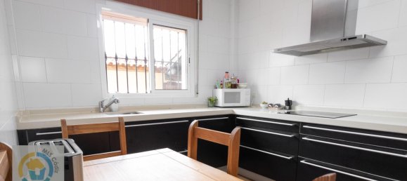 3 bedrooms House in Cadiz, Spain No. 170151 6