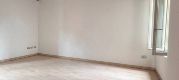 2 chambres Appartement à Castellarano, Italy No. 338905 2