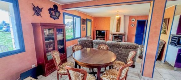 2 bedrooms House in Saint-Cyr, France No. 309613 6