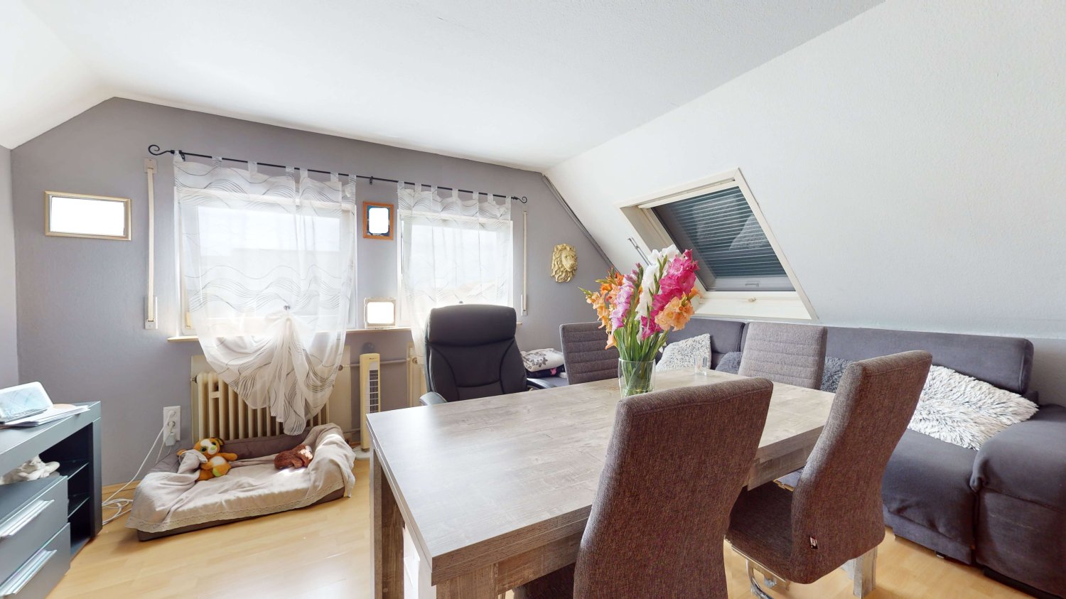 Apartamento de 3 dormitorios en Offenbach, Germany No. 276529