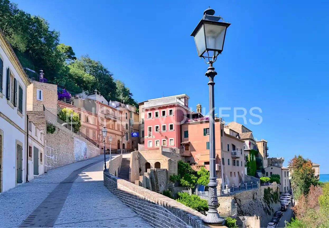 2 bedrooms Apartment in Grottammare, Italy No. 67639