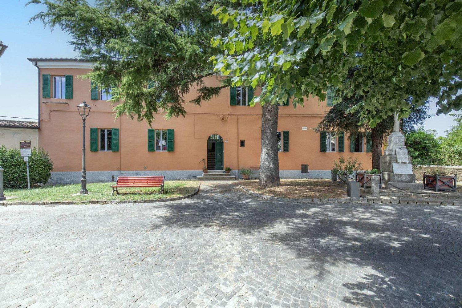 5 rooms Building in Rosora, Italy No. 280745