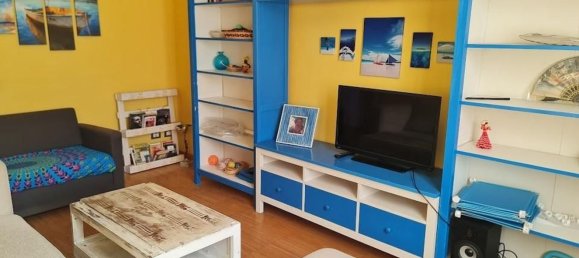 Apartamento de 4 habitaciónes en Carrara, Italy No. 296395 8