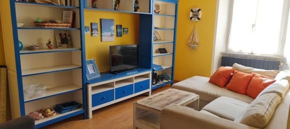 Apartamento de 4 habitaciónes en Carrara, Italy No. 296395 2