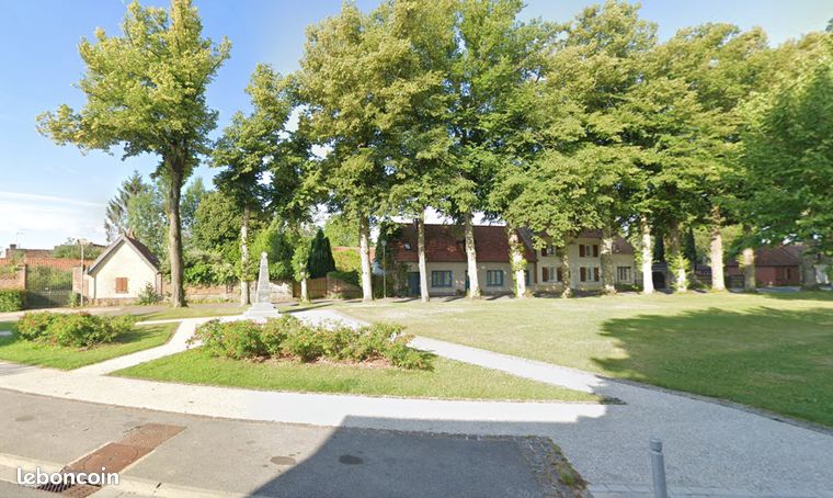 650m² Land in Somme, France No. 307783