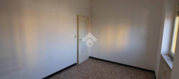 3 bedrooms Apartment in Trofarello, Italy No. 129792 5