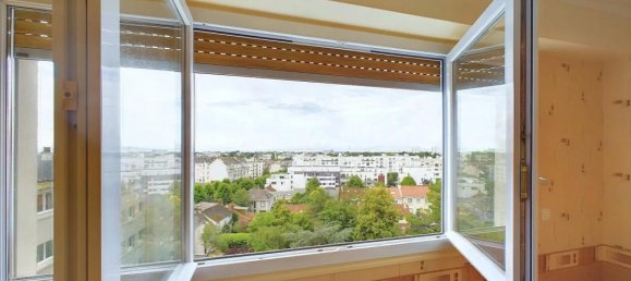 2 bedrooms Apartment in Nantes, France No. 95533 9