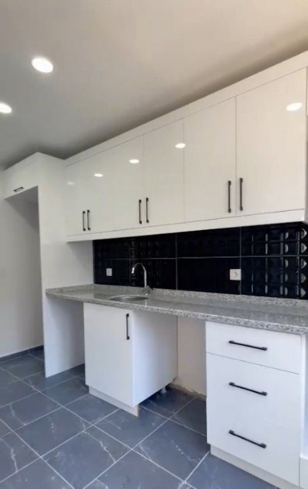 Apartment 2+1 in Istanbul, Turkey No. 32028