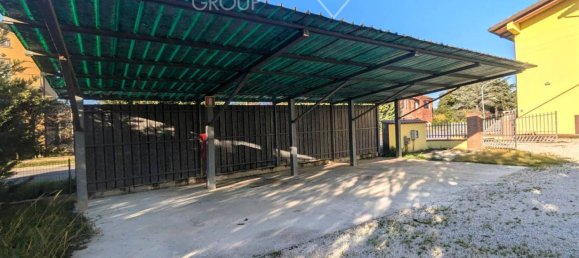 9 chambres Maison à Castiglione del Lago, Italy No. 50512 3