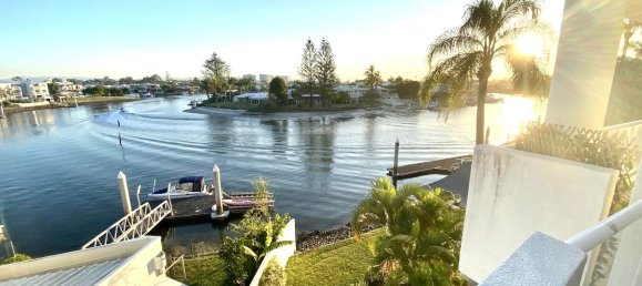 2 bedrooms Apartment in Biggera Waters, Australia No. 362 3