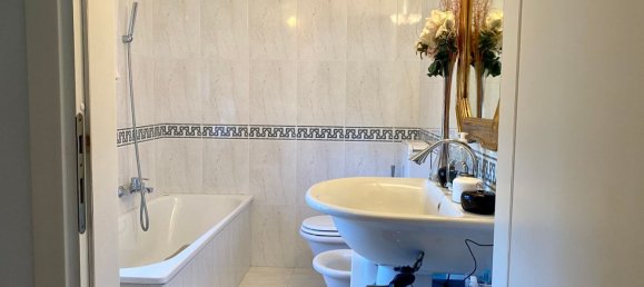 Вилла с 10 комнатами в Клавезана, Италия № 87546 3