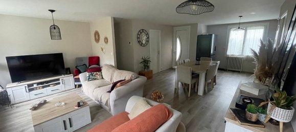 2 bedrooms House in Perigueux, France No. 95596 3