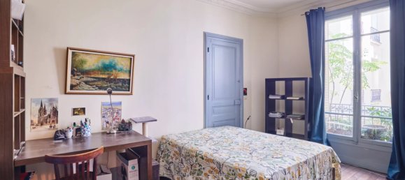 4 bedrooms Apartment in Paris, France No. 345036 10