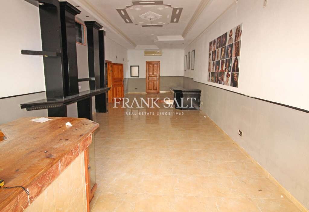 Tienda en Zabbar, Malta 51 m² No. 12012