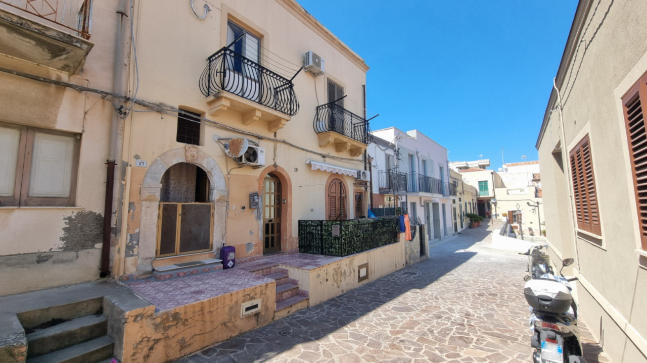 2 chambres Appartement à Milazzo, Italy No. 178551