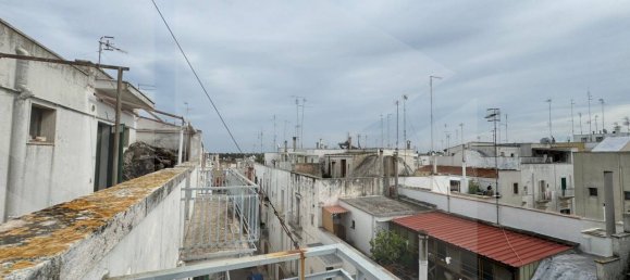 Дом с 7 комнатами в Кастеллана Гротте, Италия № 26410 4