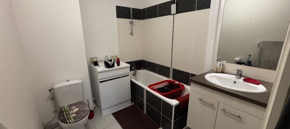 1 bedroom Apartment in Saint-Quentin, France No. 82891 4