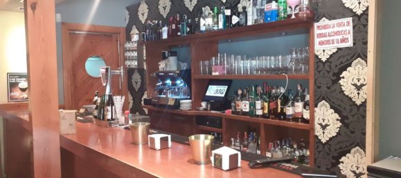 80m² Commercial property in Arroyo de la Encomienda, Spain No. 81793 11