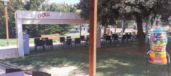 80m² Commercial property in Arroyo de la Encomienda, Spain No. 81793 5