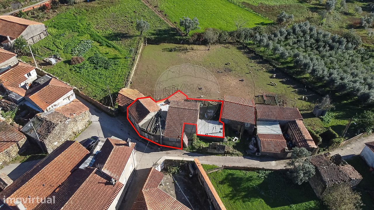 2 bedrooms House in Arrifana, Portugal No. 172655