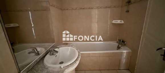 2 chambres Appartement à Lunel, France No. 336016 7