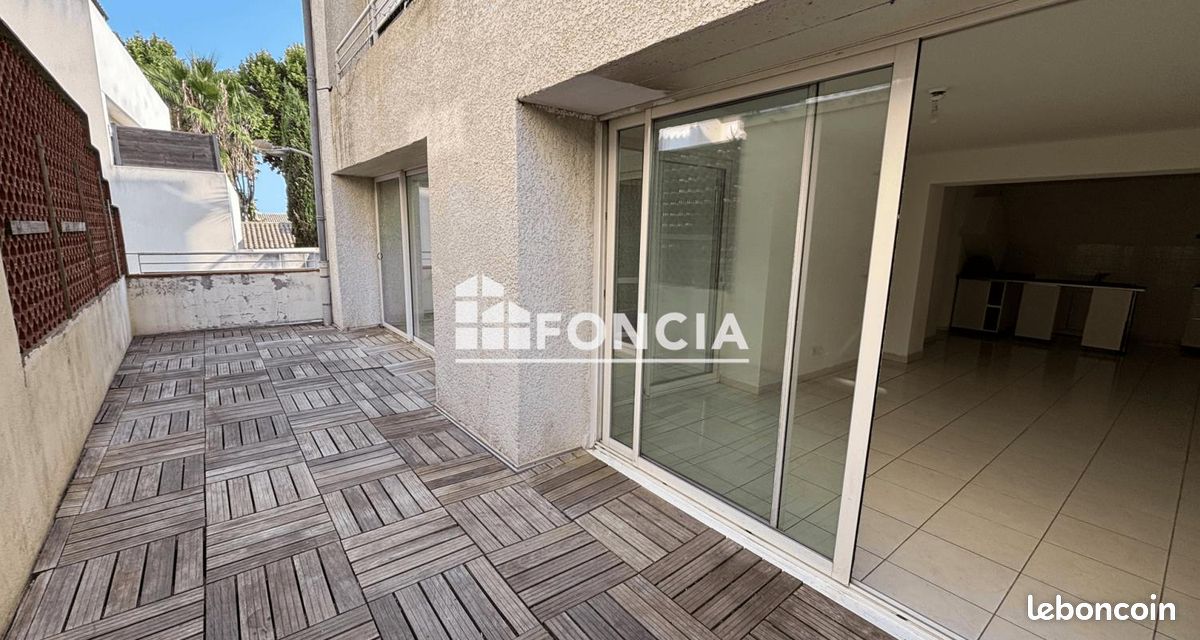 2 chambres Appartement à Lunel, France No. 336016