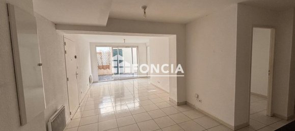 2 chambres Appartement à Lunel, France No. 336016 5