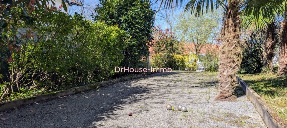 5 bedrooms House in Urrugne, France No. 104108 16