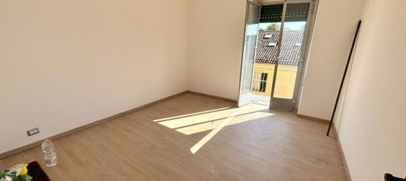 3 rooms Apartment in Alessandria, Italy No. 288632 4