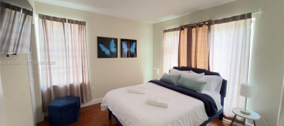 5 Schlafzimmer Villa in Miami, USA, Nr. 615274 10