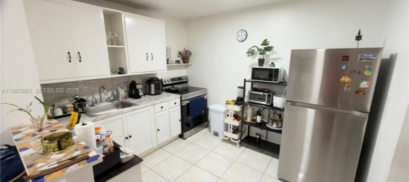5 Schlafzimmer Villa in Miami, USA, Nr. 615274 2