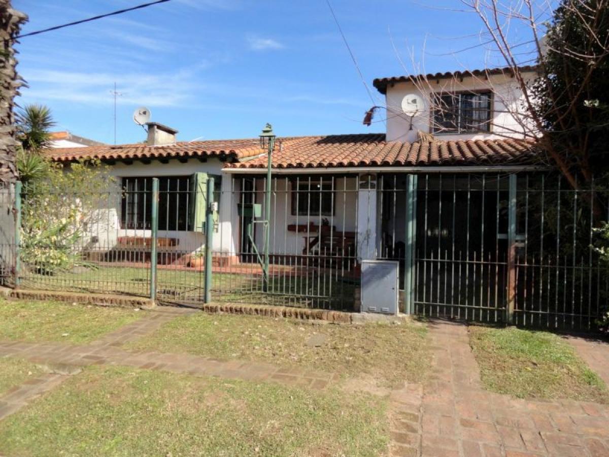 3 bedrooms House in Bermudez, Argentina No. 53662