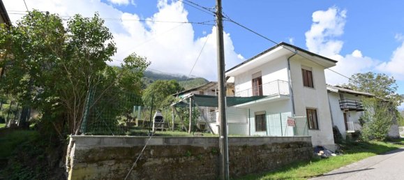 2 bedrooms House in Sparone, Italy No. 337958 37
