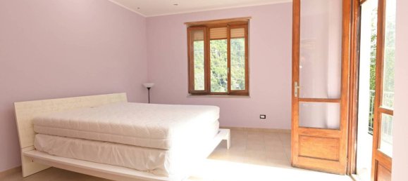 2 bedrooms House in Sparone, Italy No. 337958 18