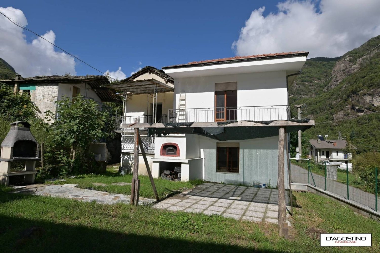 2 bedrooms House in Sparone, Italy No. 337958