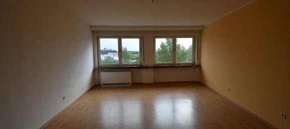 Здание с 11 комнатами в Битбург, Германия № 39000 16