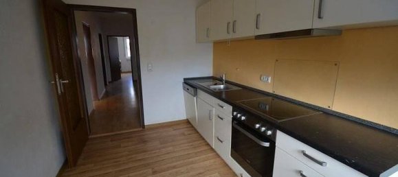 Здание с 11 комнатами в Битбург, Германия № 39000 19