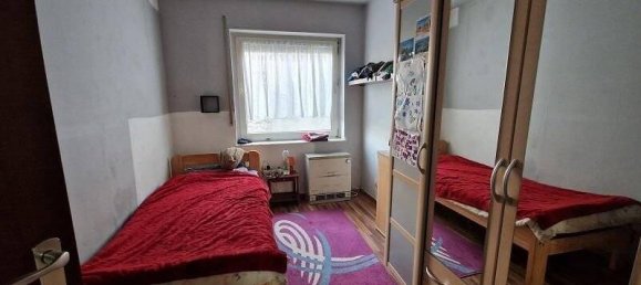 Здание с 11 комнатами в Битбург, Германия № 39000 13