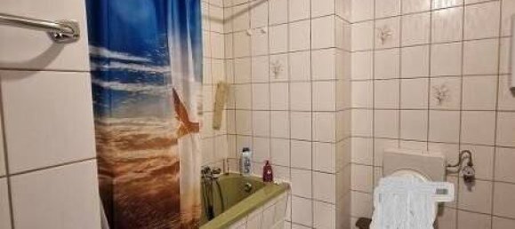 Здание с 11 комнатами в Битбург, Германия № 39000 11