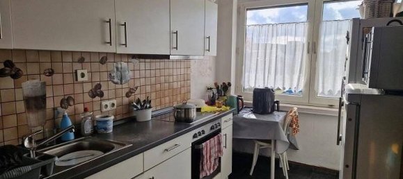 Здание с 11 комнатами в Битбург, Германия № 39000 8