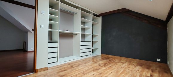 2 Schlafzimmer Doppelhaus in Chalons-en-Champagne, France, Nr. 44041 5