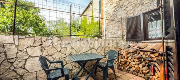 Квартира с 3 спальнями в Фьюджи, Италия № 226013 8