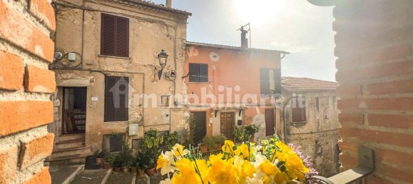 Квартира с 3 спальнями в Фьюджи, Италия № 226013 15