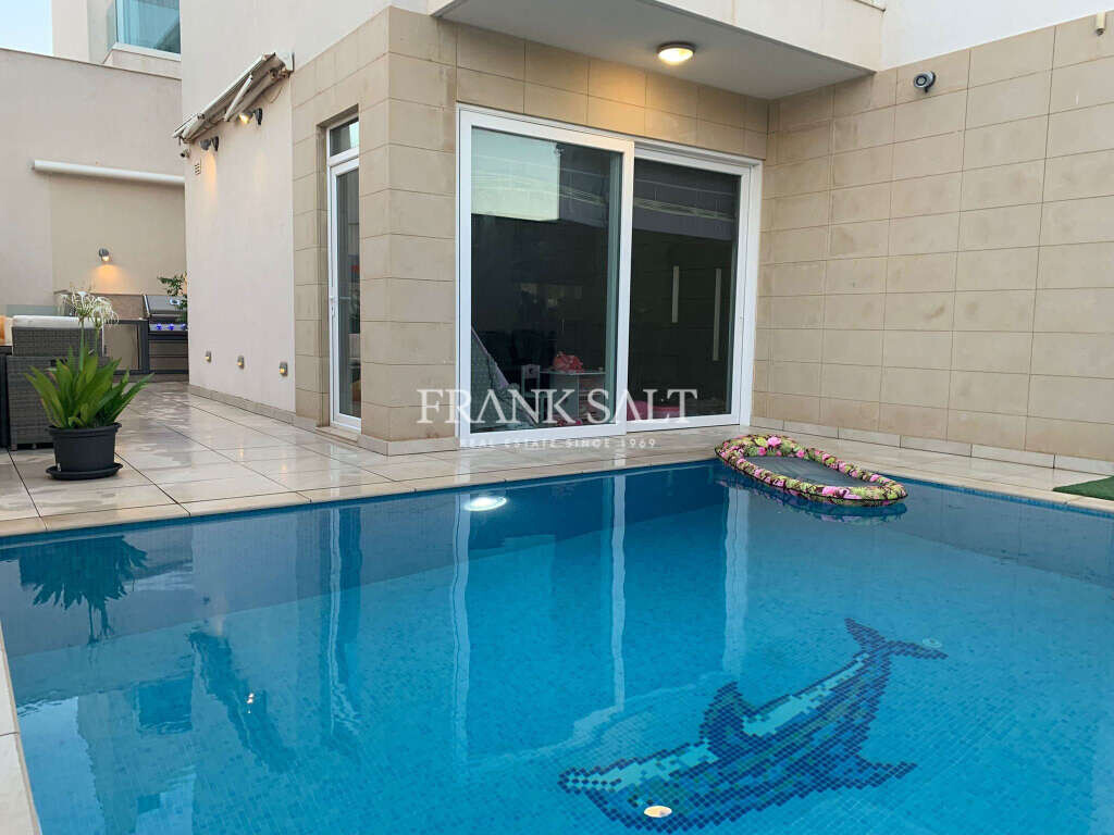 Villa T3 em Swieqi, Malta N.º 10101