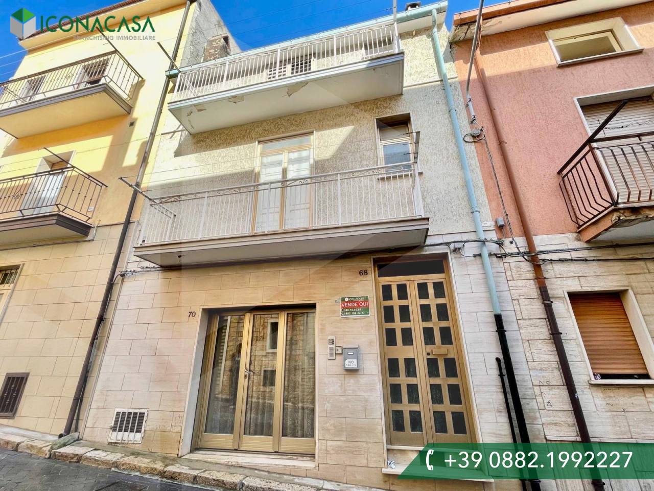 Casa de 3 habitaciónes en San Giovanni Rotondo, Italy No. 17834