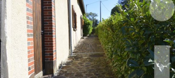 3 bedrooms House in Subligny, France No. 93321 46