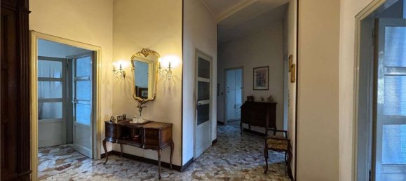 5-Zimmer Wohnung in Novara, Italy, Nr. 206872 2